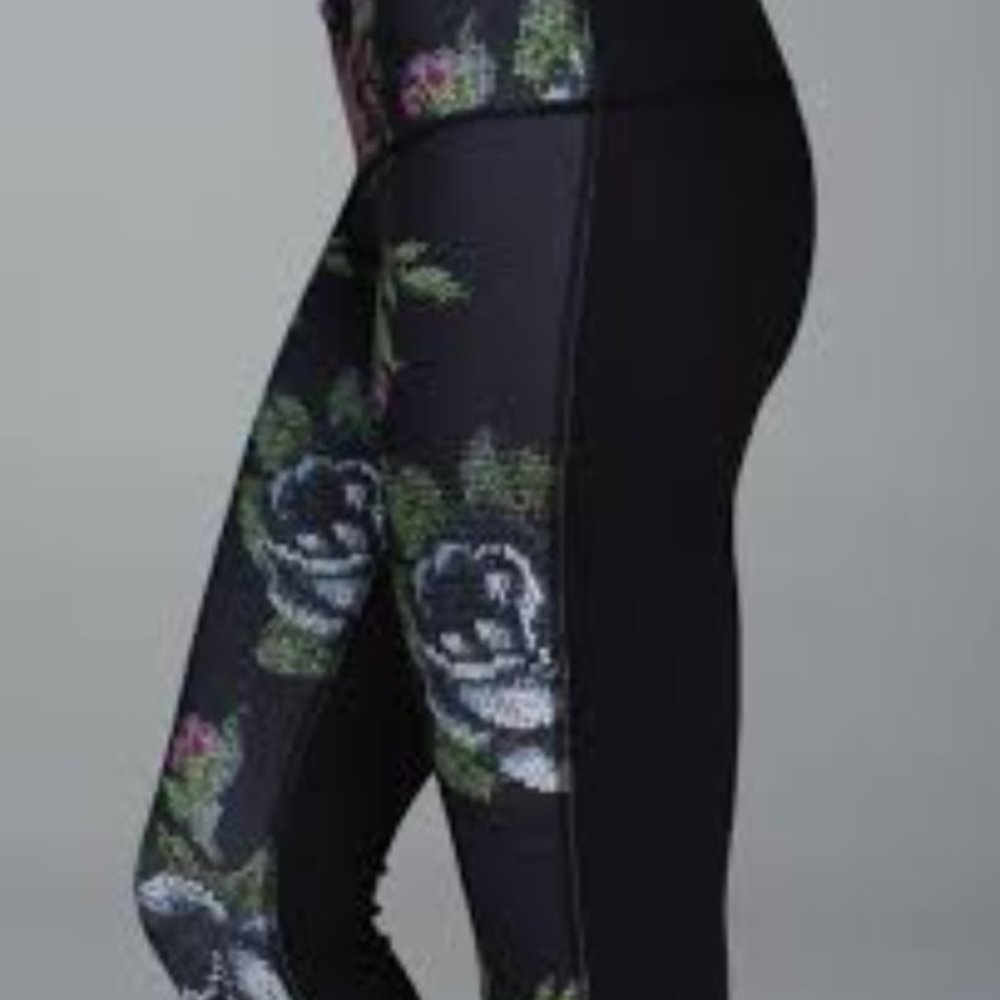 EUC Lululemon Garden Party Leggings (Size 4) - Picture 5 of 8